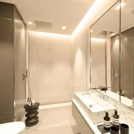 Luxe & Piscine * Κάννες
