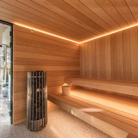 Luxe & Piscine Κάννες